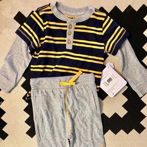 NOT FOR SALE Burts Bee 6-9 outfit